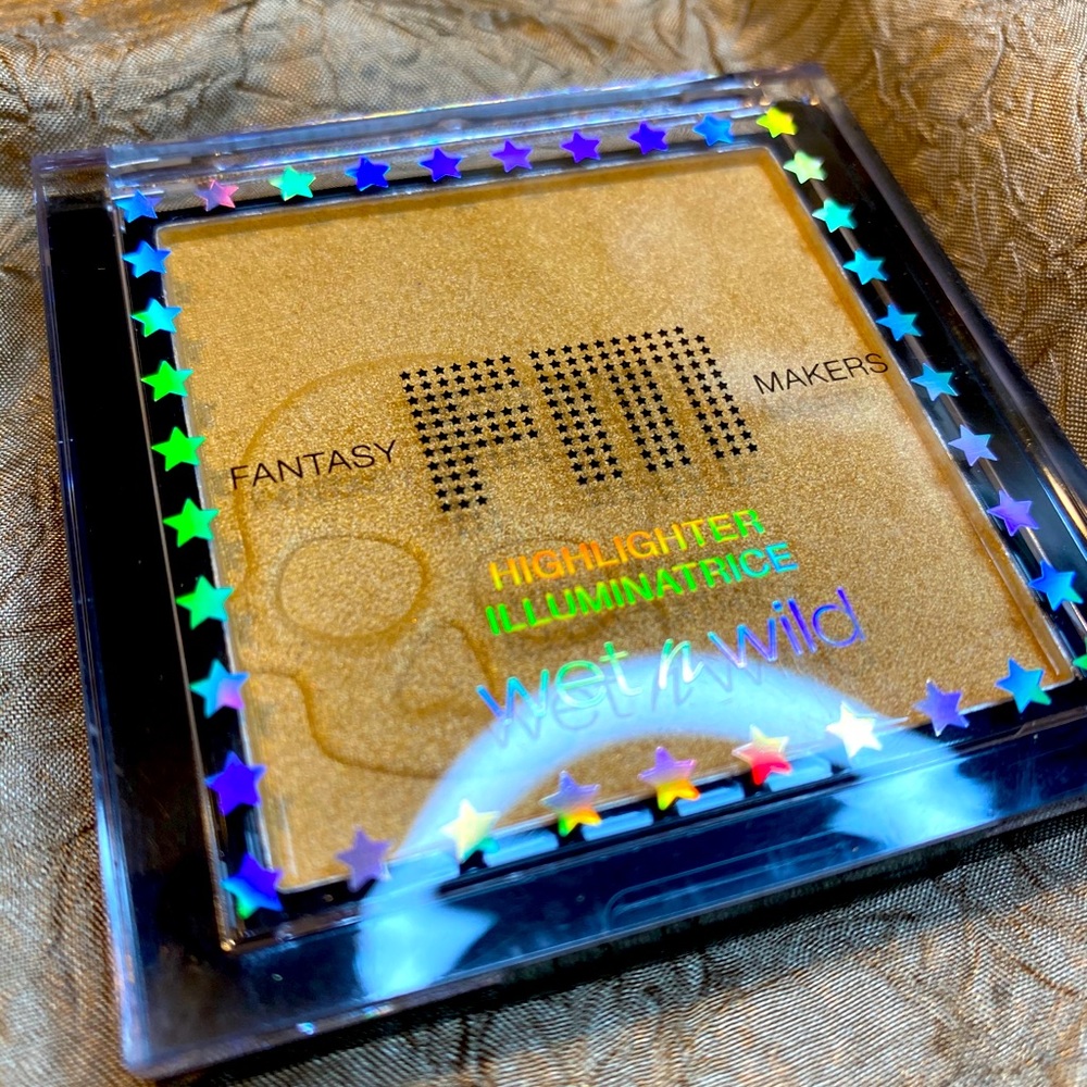 Wet & Wild Highlighter!